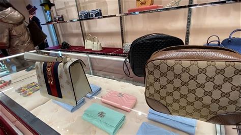 gucci luiertas roermond|Shopping in Roermond .